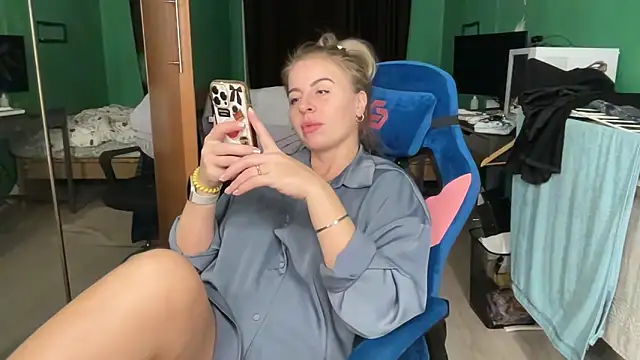 Вебкам-шоу Lisorine