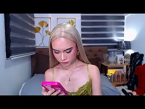 Živý XXX chat JuicyCockThea