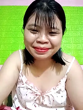 Show modela Xuka_lyss na web-kameri