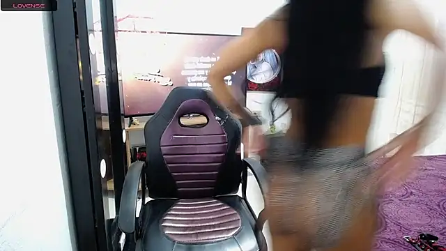 charllotee_dark Chat XXX live