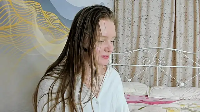 SunRinglein Adlı Modelin Canlı XXX Sohbeti