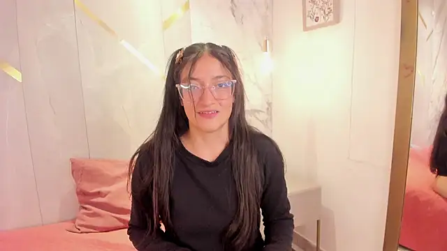 Chat XXX ao vivo de HannaWen_