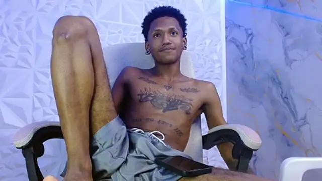 ManSant ওয়েবক্যাম শো