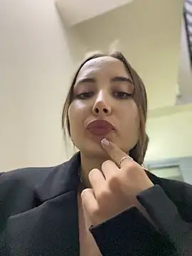 ICrazyOneIRL 라이브 XXX 채팅