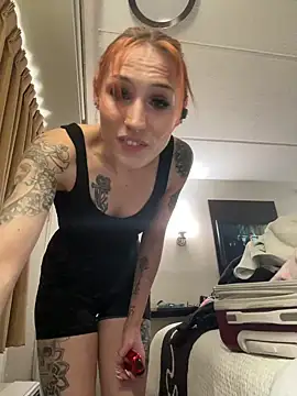 ThornsandHoney 即時 XXX 聊天