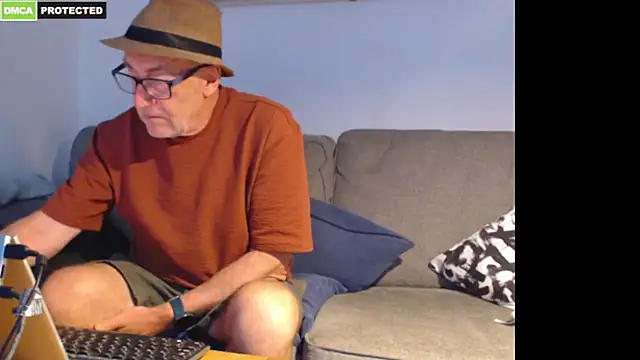 bluedae1's Webcam Show