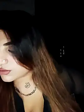 Sanaya_Gil: онлайн-секс-чат