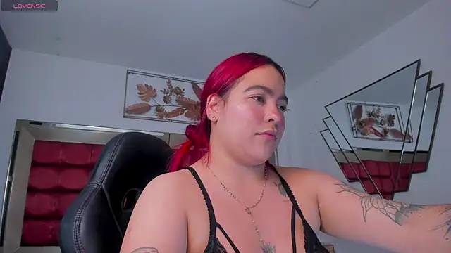 Chat +18 de AfroditaVega_ ao vivo