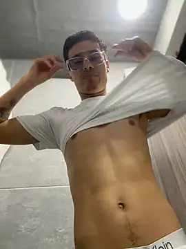 TavoHot_'s Live XXX Chat