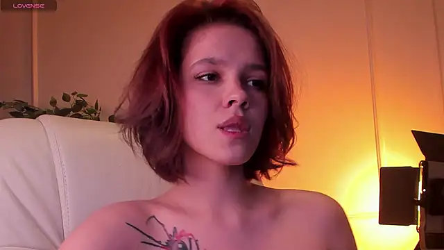 Sembang XXX Secara Langsung AdalynGlows