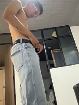 แชท XXX สดของ TavoHot_