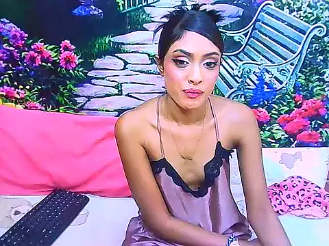 IndianPretty14u2Luv: απευθείας συνομιλία ΧΧΧ