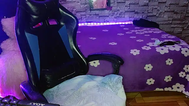 jhulia_hill Obrolan Langsung XXX