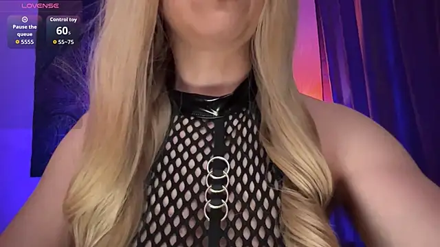 Chatroom XXX en direct de Helena__Femdom