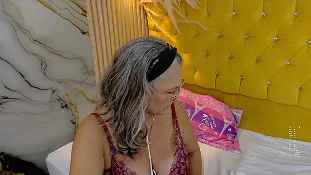 Misevie Live XXX-Chat