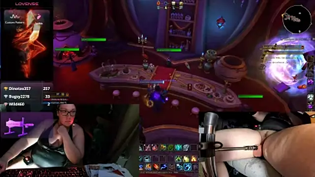 lili-hot-77's Live XXX Chat