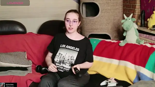 GamerGirl_Eve webkamerás műsora