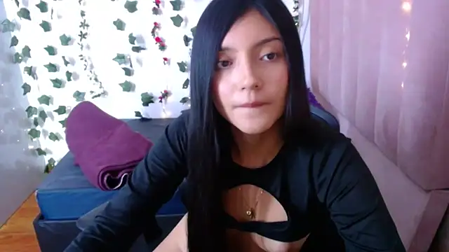 iam_aliiXt Adlı Modelin Canlı XXX Sohbeti