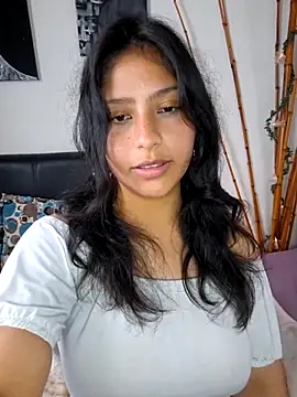 Chat +18 de vaioletpoet ao vivo