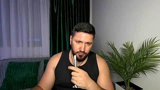 Gold_Alpha_Boy Chat XXX live