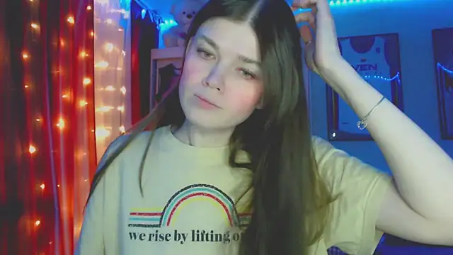 دردشة Klementa الجنسية المباشرة