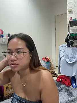 Ponthip – Live XXX-chat