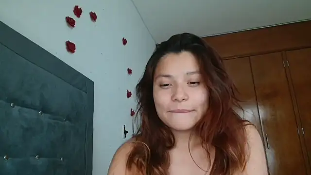 3littles' Live XXX Chat