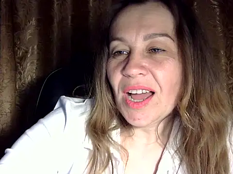 عرض كام IssaMy1