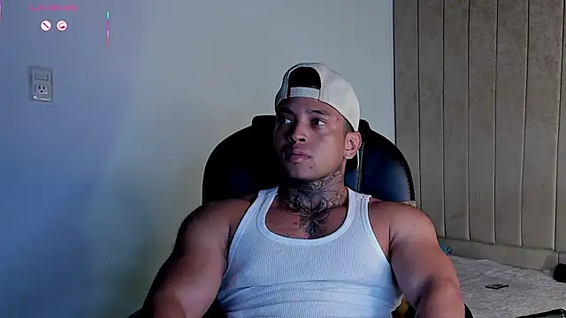 Stiven_collins élő XXX-chatje