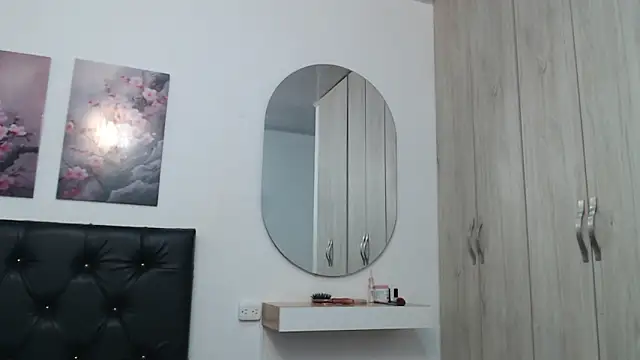 pinky_f00xのライブXXXチャット