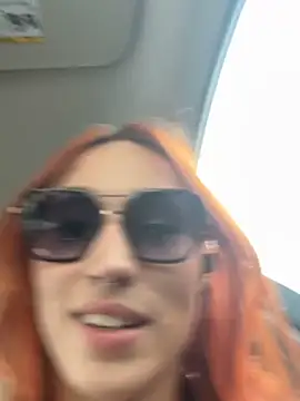 Živý XXX chat ThornsandHoney