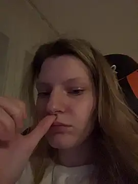 XXX chat uživo modela MaryHiggins