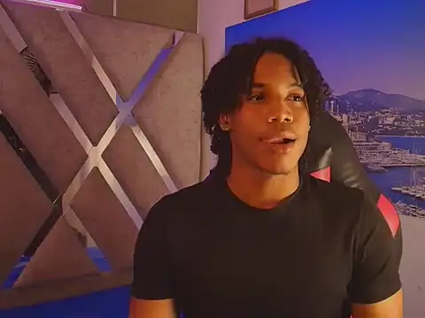 axel_silva4: διαδικτυακό σόου στην κάμερα