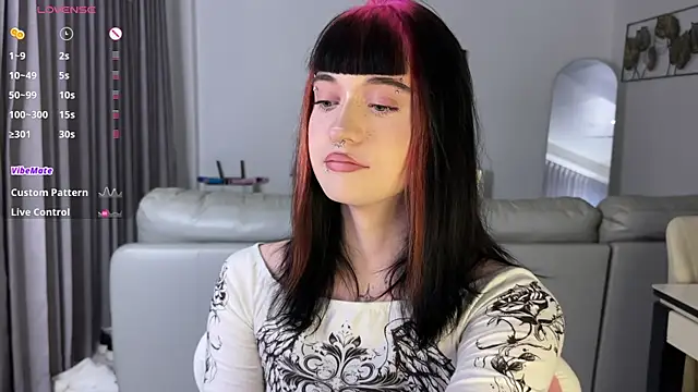 Show modela Vailyreb_ na web-kameri