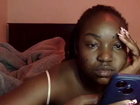 Pokazy przed kamerką – Sexy-suzy