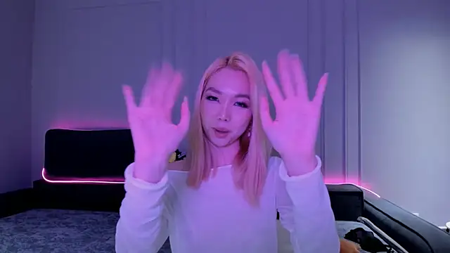 nor_xiio Live XXX-chat