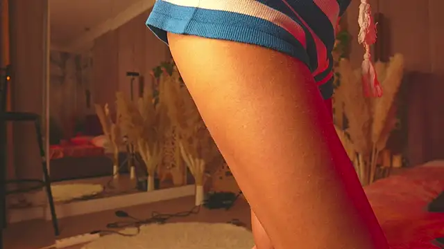 Chat +18 de SerenaWest_ ao vivo