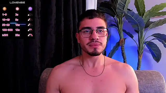 chris_gold_ live XXX chat