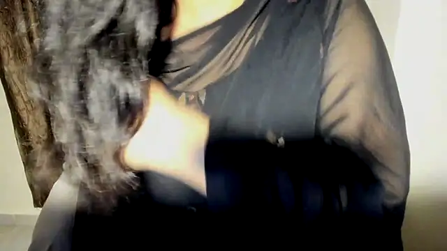 TheShyGirl_ Chat XXX in diretta