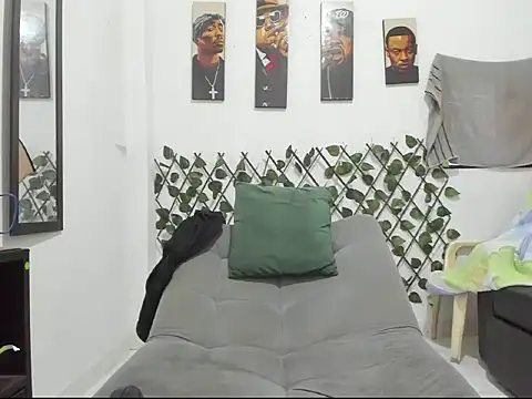 Latins_Boss Adlı Modelin Web Kamerası Şovu