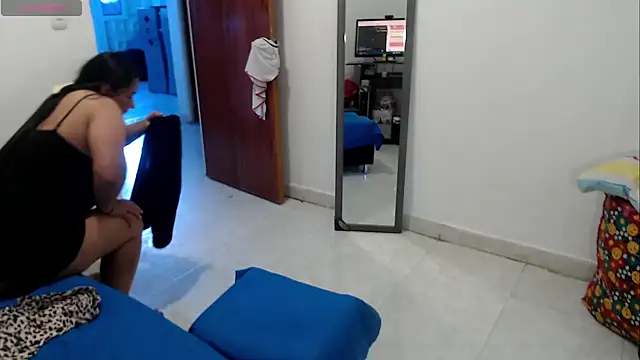 Sembang XXX Secara Langsung LAURA_Foxht