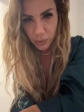 LoreennAny: απευθείας συνομιλία ΧΧΧ