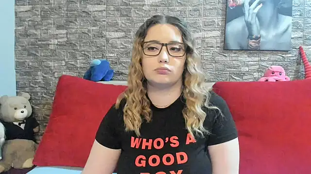 kalindahot élő XXX-chatje