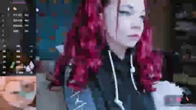 XNuka_Flower_LoverX's Live XXX Chat