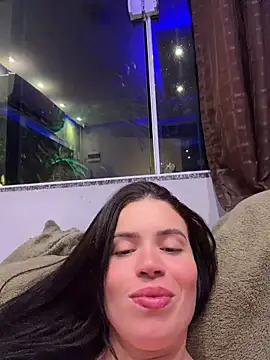 XXX chat uživo modela Rafaellaz