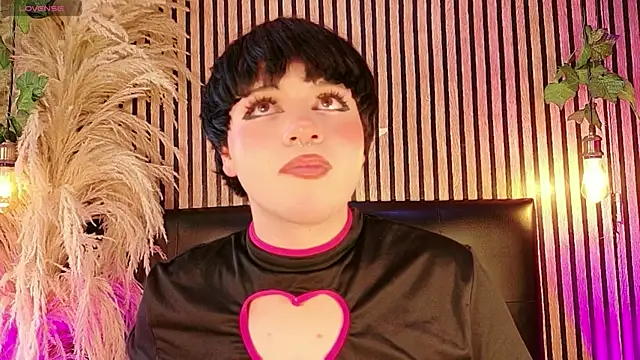 عرض كام Hiddenhotcake