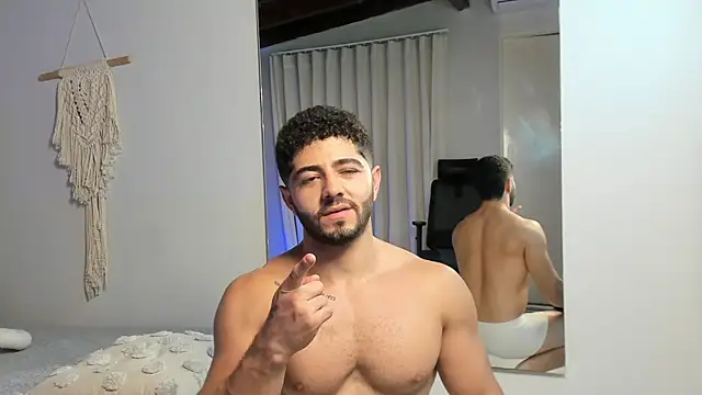 Thiago_moretti Adlı Modelin Web Kamerası Şovu