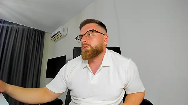 Webkamerová show Findom_guy