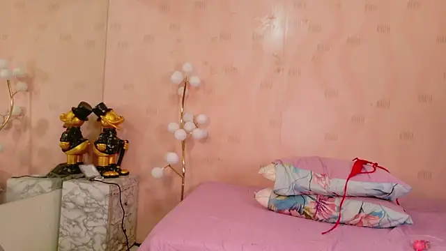 littleebonymommy's Webcam Show