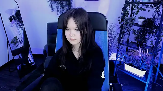 Chat +18 de Elainebeness ao vivo